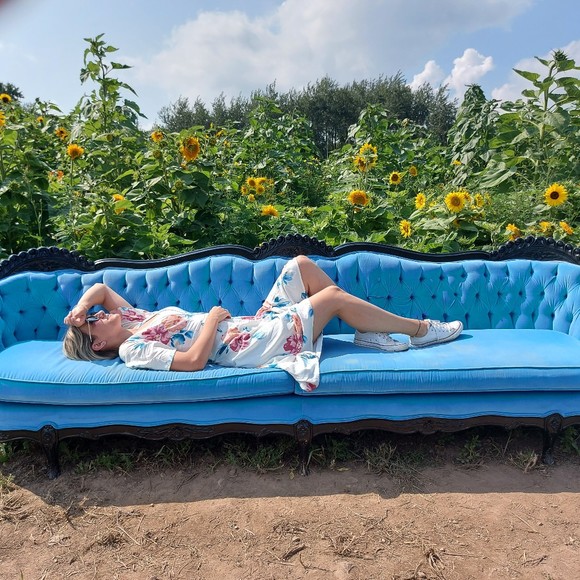 Meet your Posher, Hurija - Picture 1 of 1